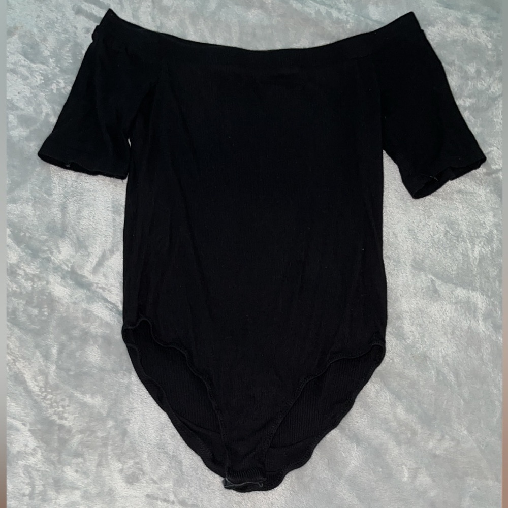 OFF THE SHOULDER BODYSUIT
